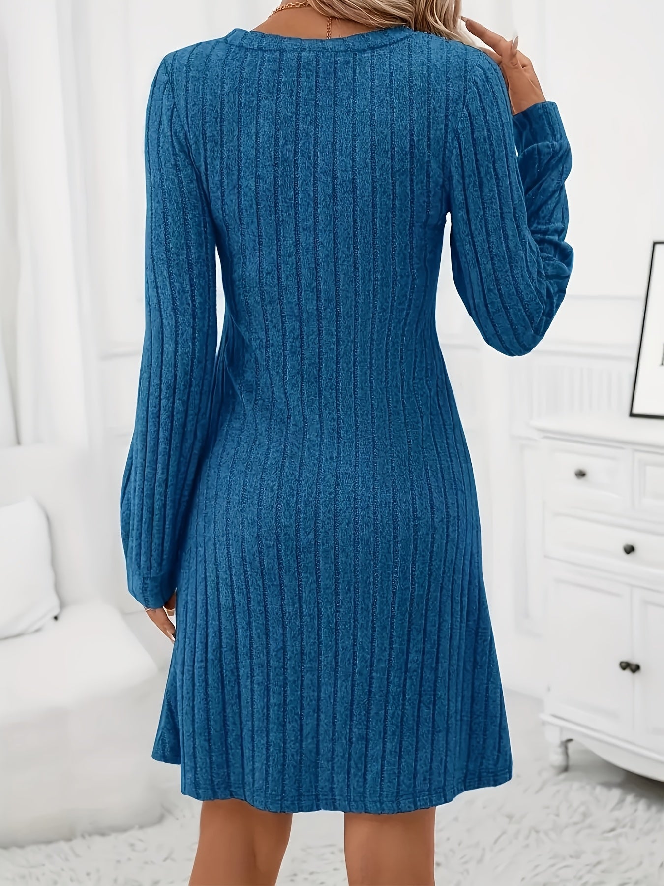 Elegant Royal Blue Ribbed V-Neck Dress – Chic Long Sleeve Slim Fit A-Line Midi for Women, Ideal for Spring & Fall