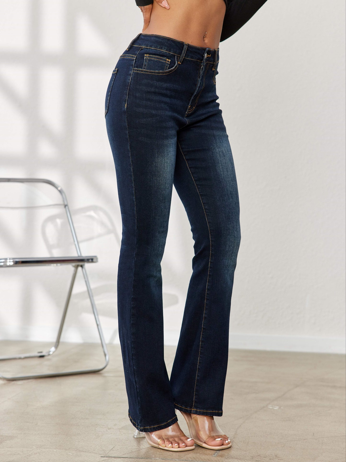 Elegant High-Stretch Flare Jeans for Women - Sexy Solid Color Denim with Slash Pockets, Machine Washable, Four Seasons